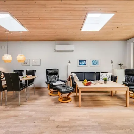 Ragnborg - 900m From The Sea By Interhome 펜션 Blåvand